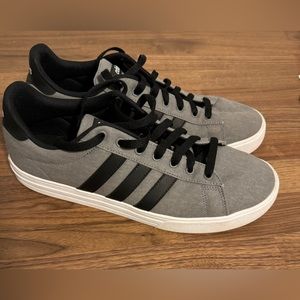 Adidas tennis shoes size 11